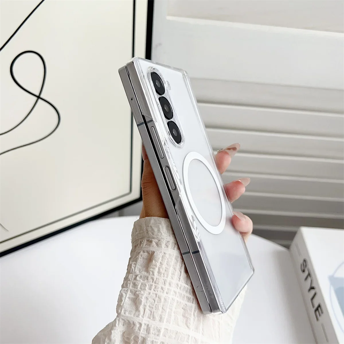 Magnetic Phone Case Frosted Tr - огляд і ціна Wireless Charger