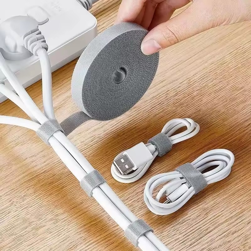 1/5M Cable Organizer Cable Man - огляд і ціна Cable Organizer